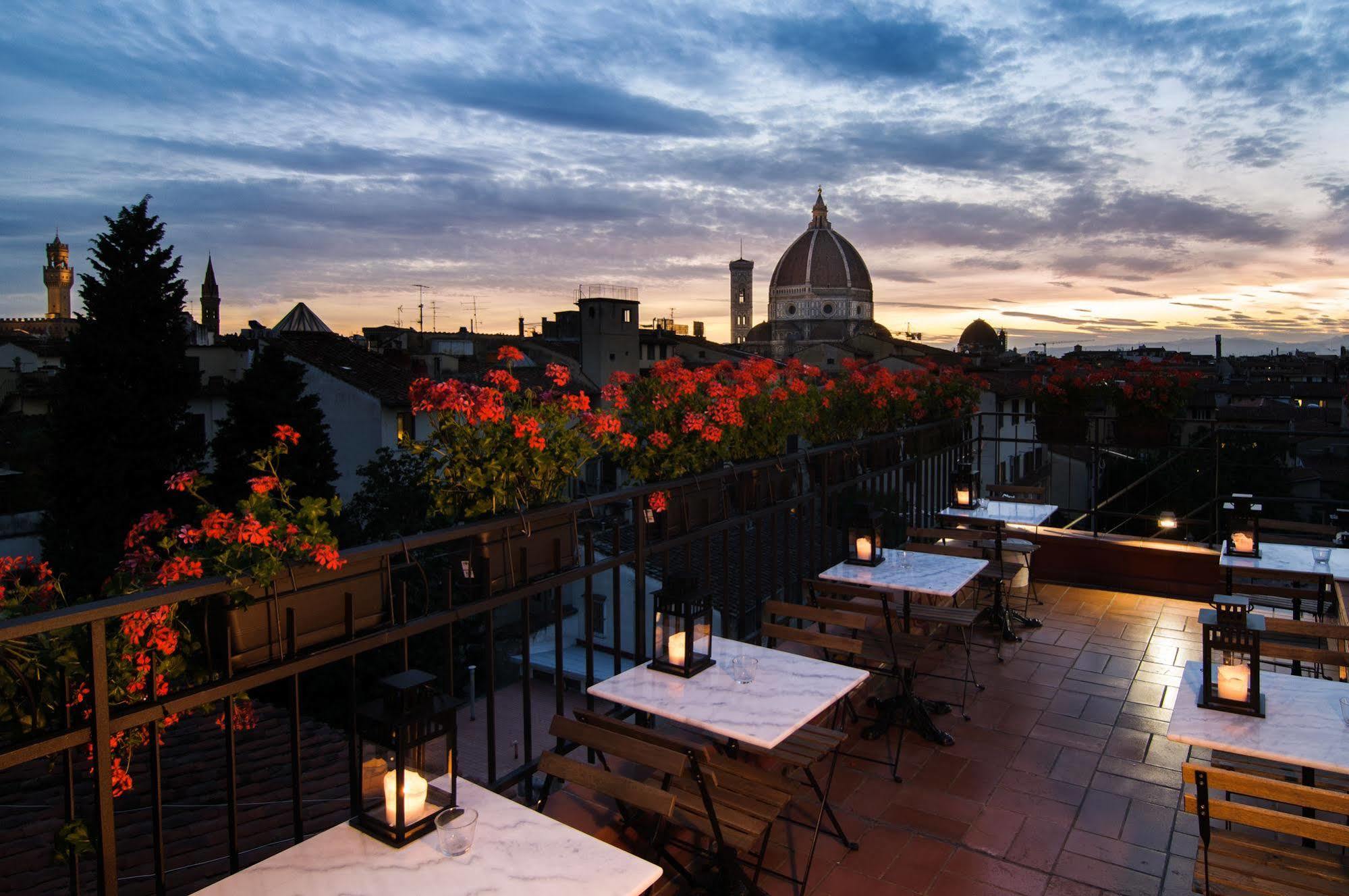 Hotel Cardinal Of Florence - Recommended For Ages 25 To 55 Exterior photo